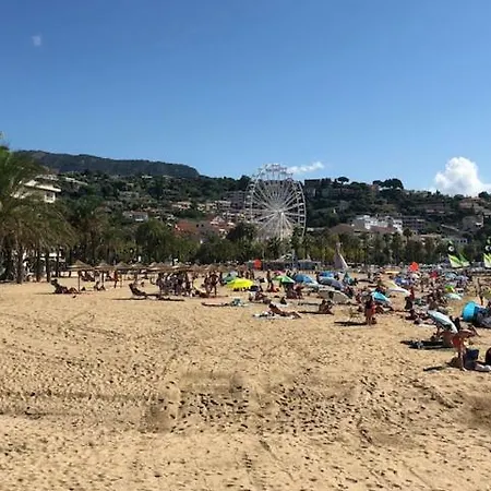 Ecrin De Verdure Sur - Classement Tourisme 3 Etoiles Apartman